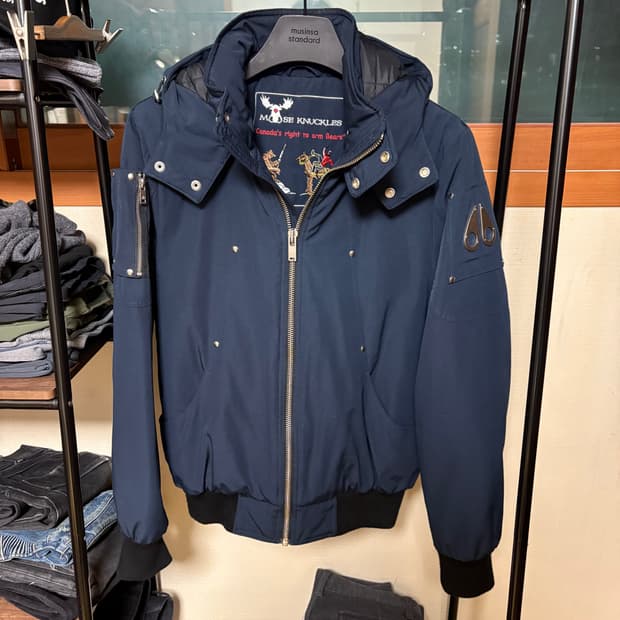 무스너클 발리스틱 패딩