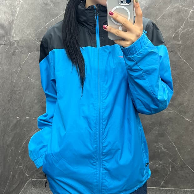 나이키 바람막이 s147