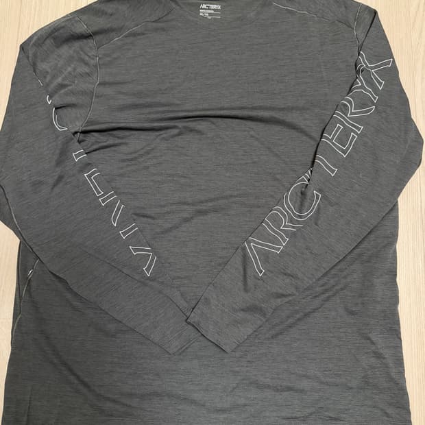 아크테릭스 그레이 기능성 롱슬리브 xl
