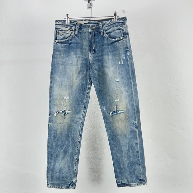 랄프 로렌 디스트레스드 라이트 워시 데님 팬츠