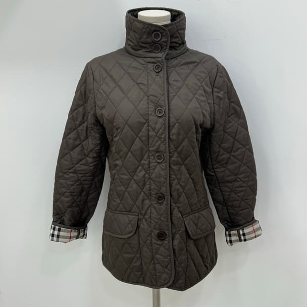 버버리 런던 다이아몬드 퀼팅 자켓