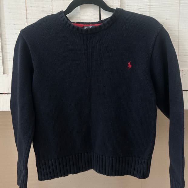 폴로 니트 