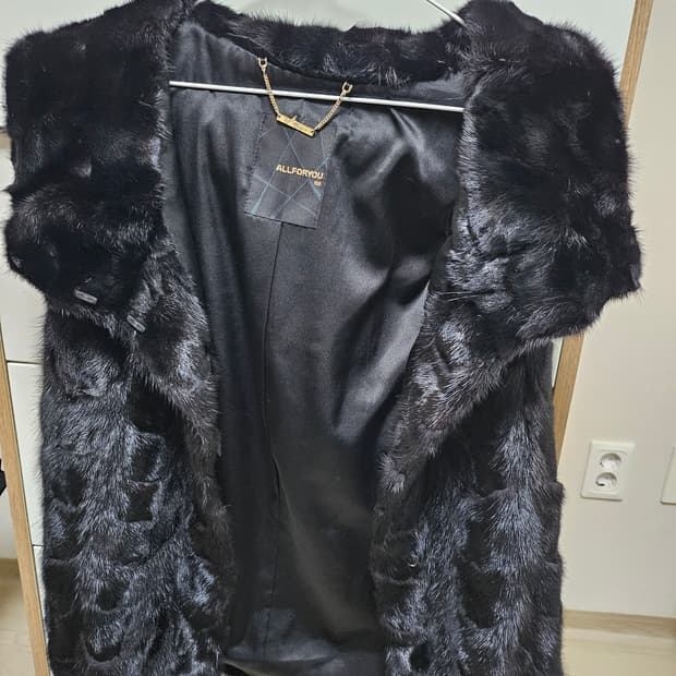 올포유 밍크100% 베스트 조끼