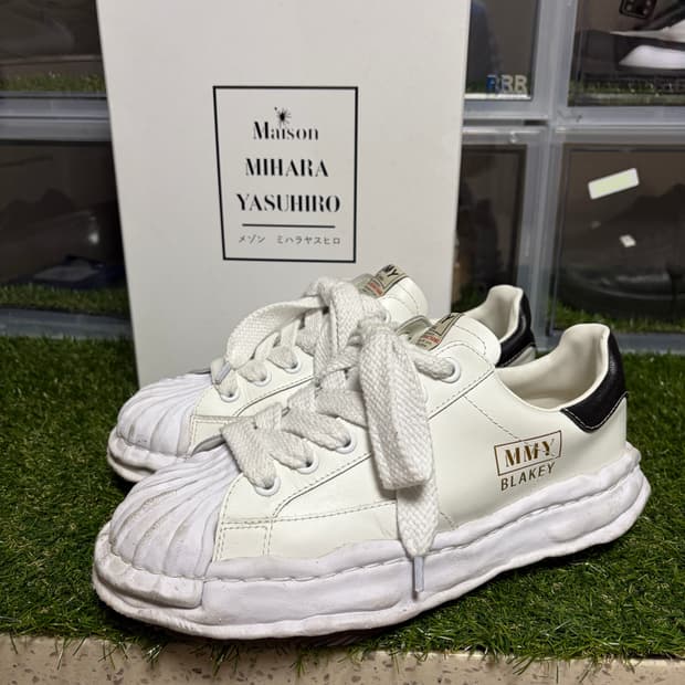 미하라 야스히로 블레이키 og 레더 화이트 41