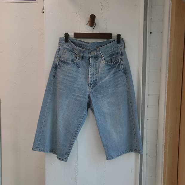 7부 워싱 데님 쇼츠
