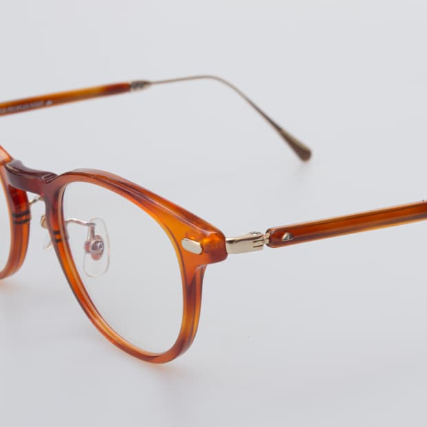 올리버 피플스(OLIVER PEOPLES) 뿔테 안경