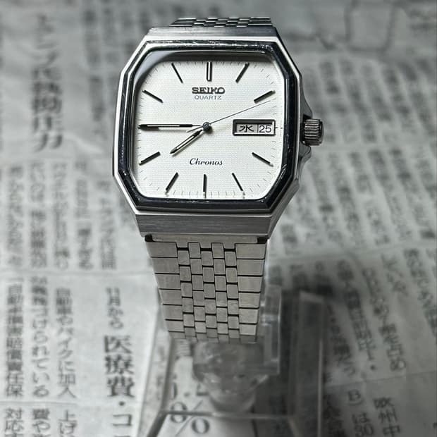 SEIKO quartz chronos