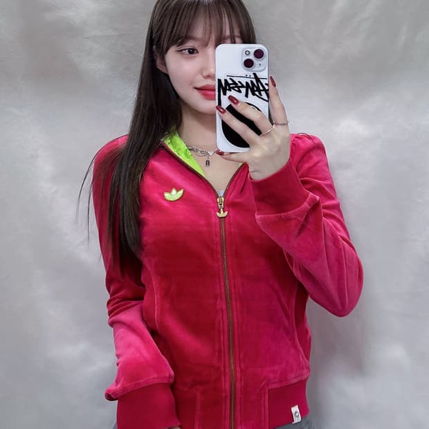 아디다스 핫핑크 벨벳 딱붙핏 트랙탑 