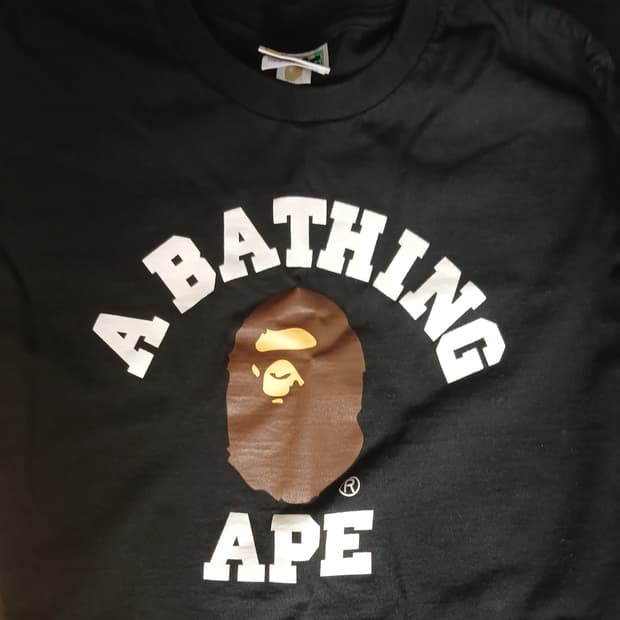베이프반팔M사이즈