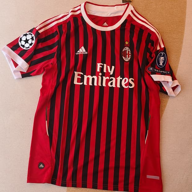 Ac밀란 이브라 즐라탄 유니폼