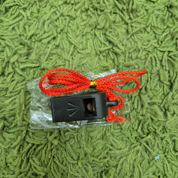 나이젤카본 휘슬 호루라기