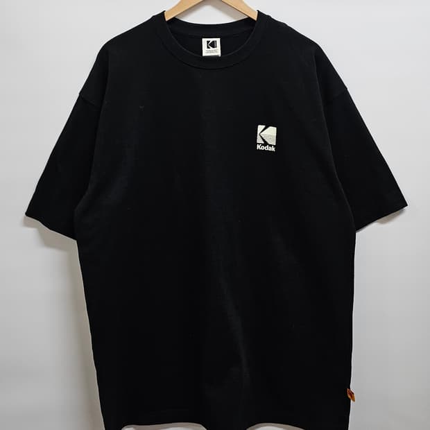 코닥 블랙 반팔 티셔츠 2XL