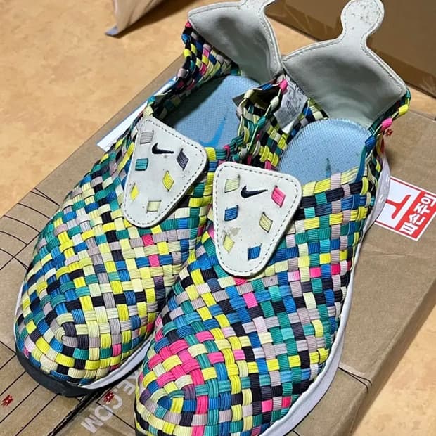 나이키 nike 에어 우븐 301 피스타치오