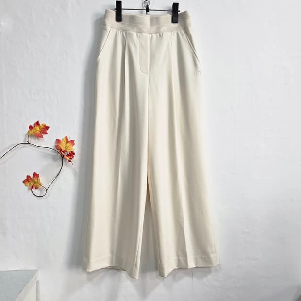 아이그너AIGNER 아이보리 와이드 팬츠 30