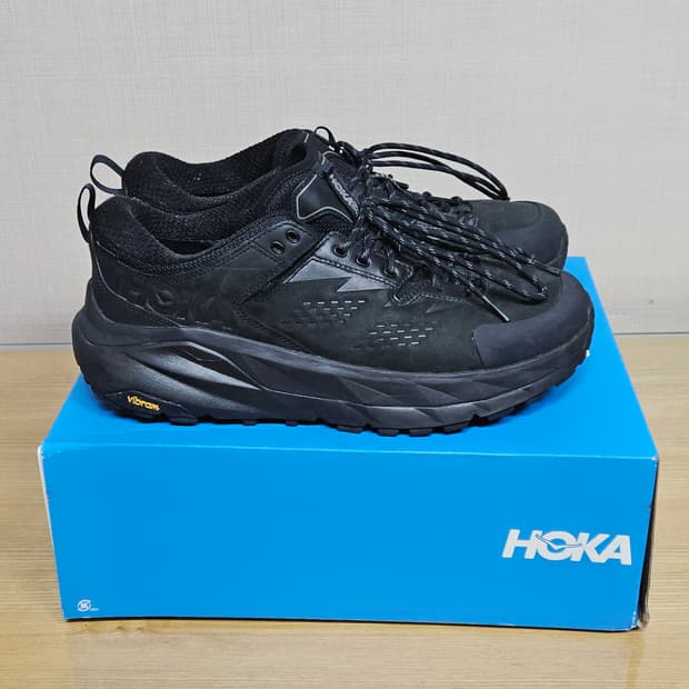 호카 카하 로우 고어텍스 (블랙 차콜 그레이)