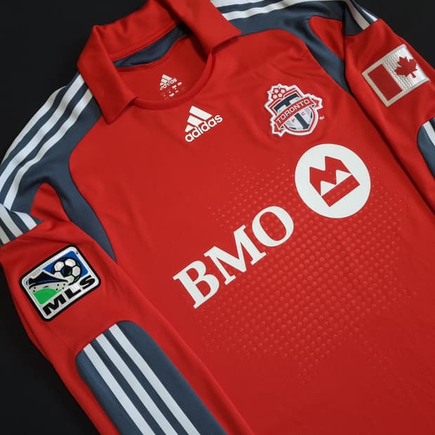 09-10 토론토FC 홈 지급용 긴팔