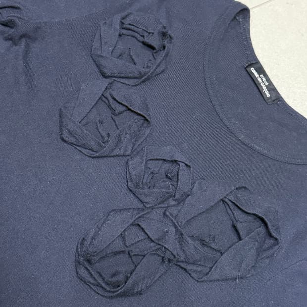 2001 꼼데가르송 5송이 장미 결합 울 니트 롱슬리브 스웨터