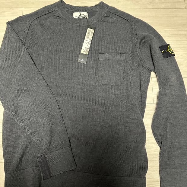 스톤아일랜드 니트 L