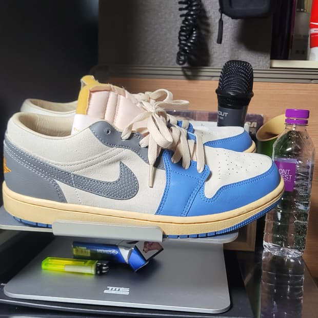 나이키 스니커즈