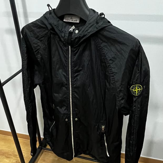 25ss스톤 나일론 메탈 바람막이
