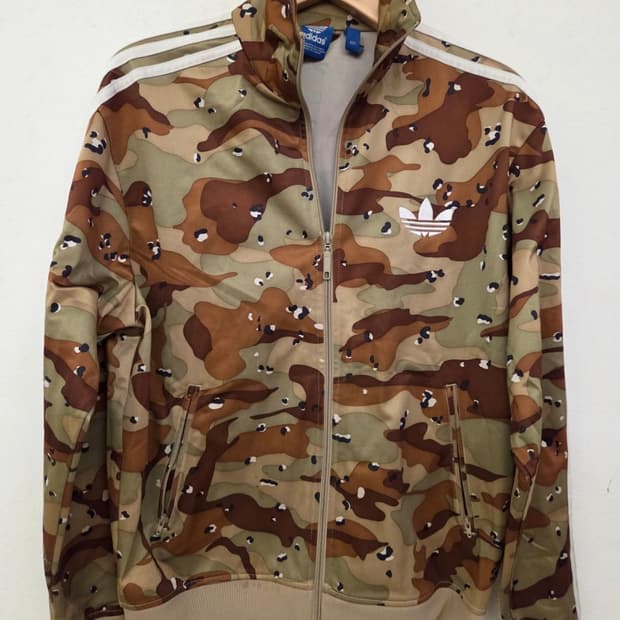 아디다스 파이어버드 카모 트랙탑 져지
