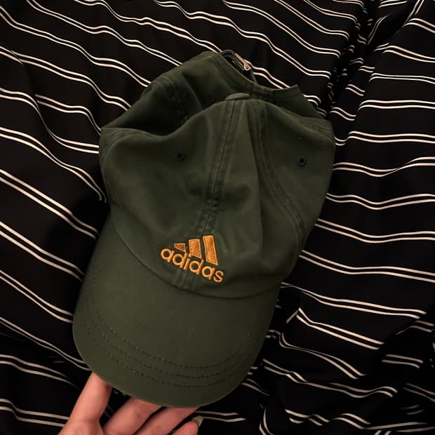 아디다스 볼캡 카키