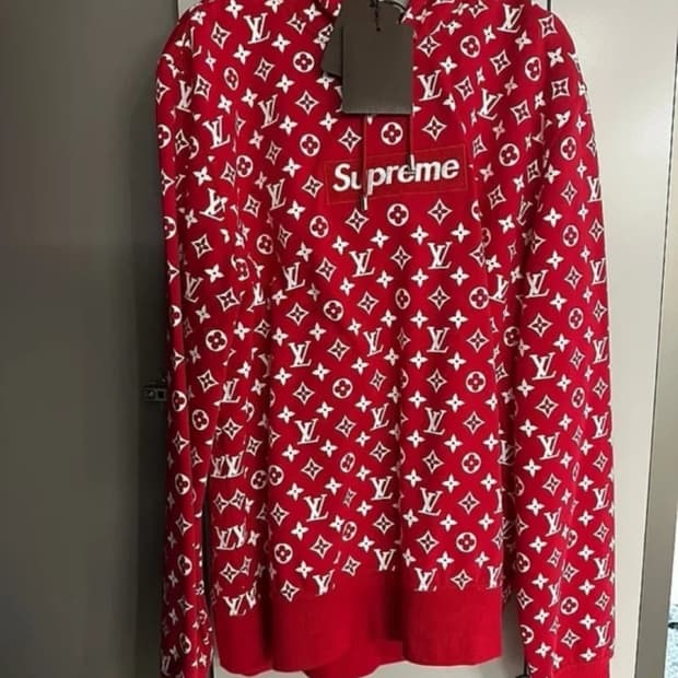 루이비통 슈프림 모노그램 후드티 XL
