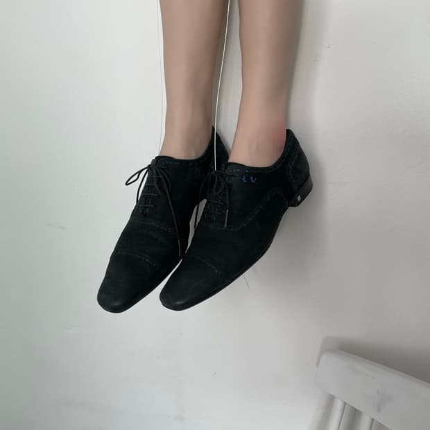 ⠀