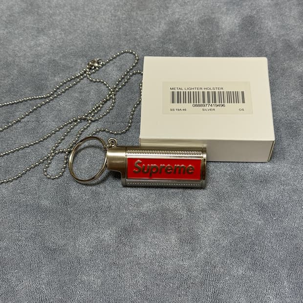 2019ss 슈프림 홀스터 메탈 라이터 케이스 겸 목걸이