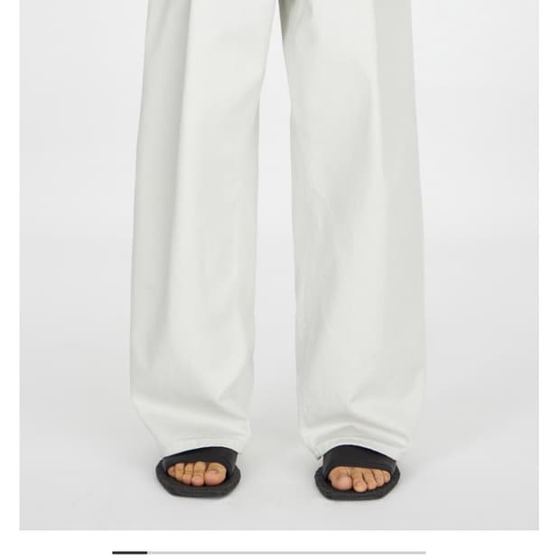 [새상품급] 유스 스트럭처 와이드 데님 팬츠 라이트 그레이 M사이즈