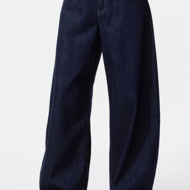 유니클로 와이드스트레이트 진 네이비 23