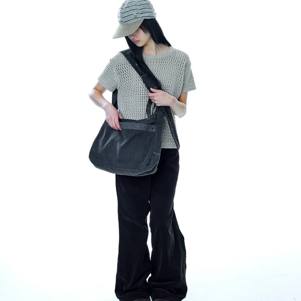 코이세이오 리프컷 코듀로이 팬츠 차콜 (사이즈 2)