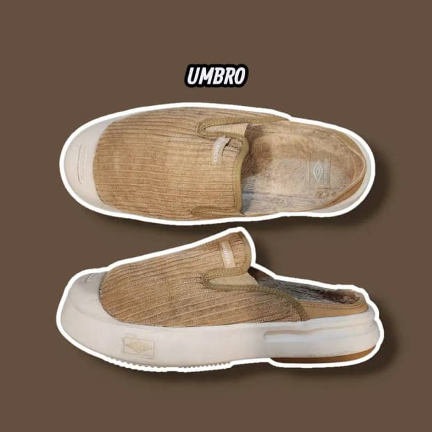 270/ 엄브로 스너그 코듀로이 뮬 스니커즈 /1104