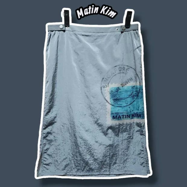 M/ MatinKim 마뗑킴 나일론 마뗑 스탬프 프린트 스커트 /1117