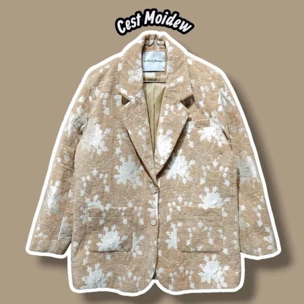 F/ 쎄무아듀 화이트 플라워패턴 빈티지 오버 자켓 /1201