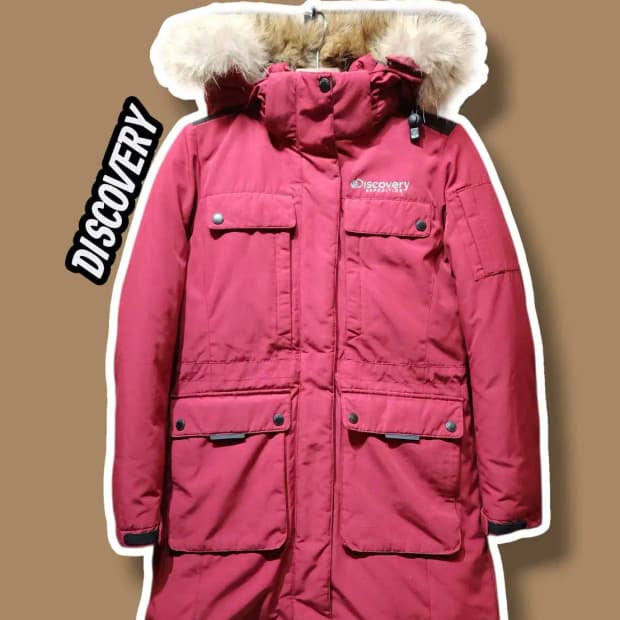 90/ 디스커버리 구스다운 너구리털 패딩 /1217