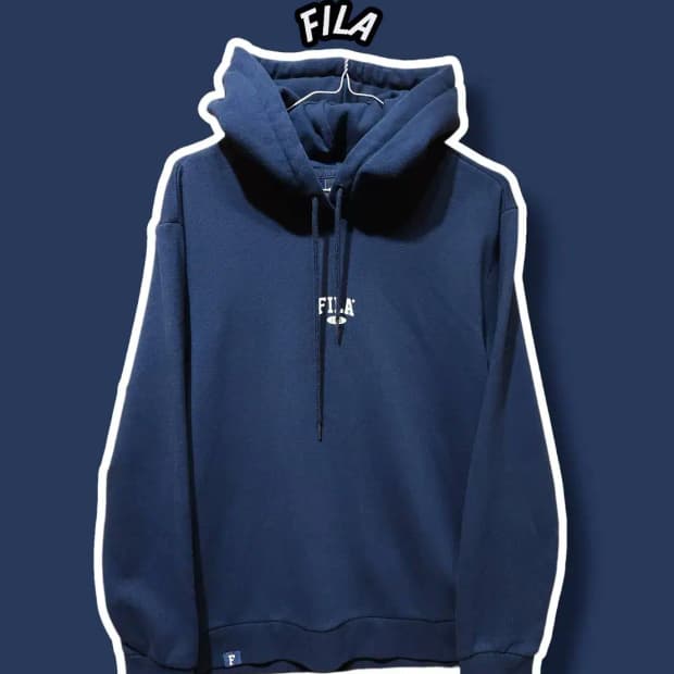 110/ 휠라 스몰로고 기모 후드티 네이비 /0123