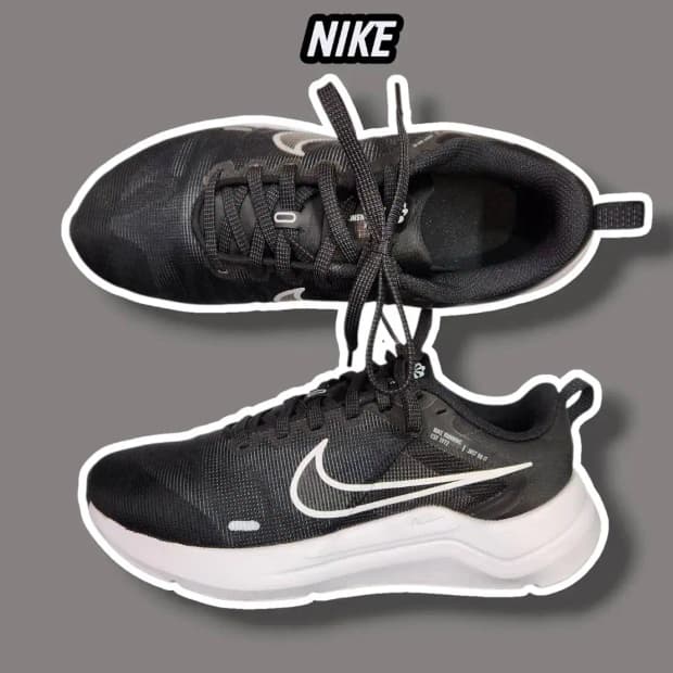 240/ 나이키 다운시프터 12 런닝화 블랙 /0127