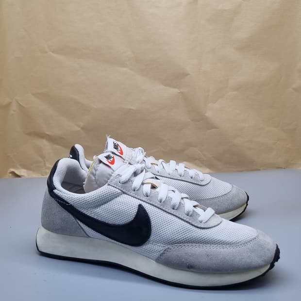 나이키 테일윈드79 운동화255