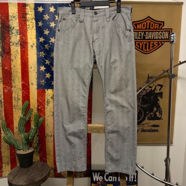 리바이스 504 32사이즈 스트라이프