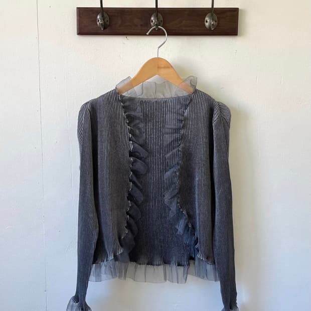 스페치오 프릴 가디건 플리츠 그레이 가디건 볼레로