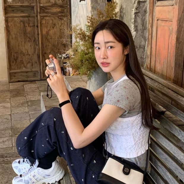 GROVE 차정원 그로브 꽃자수 데님 플라워 청바지 데님진