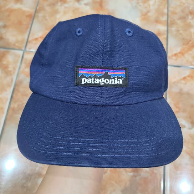 파타고니아 네이비색상 볼캡