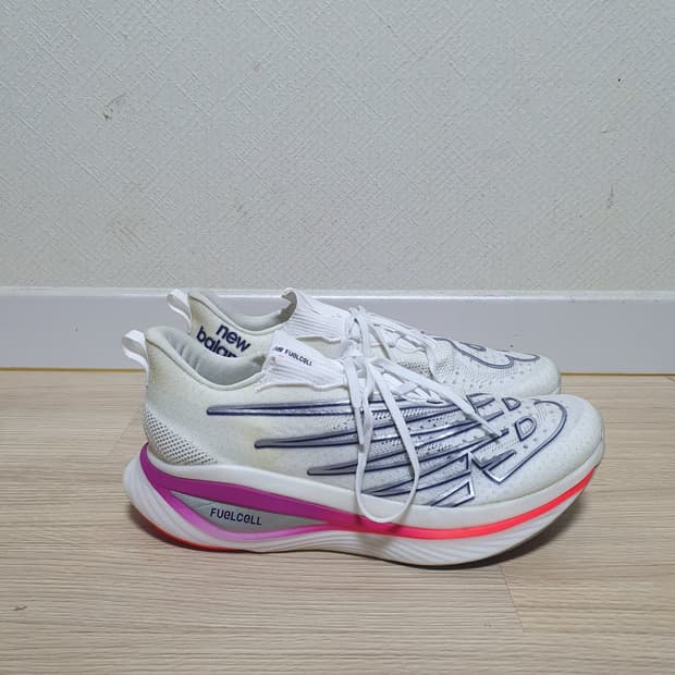 뉴발란스 퓨어셀 SC 엘리트 v3 러닝화 280
