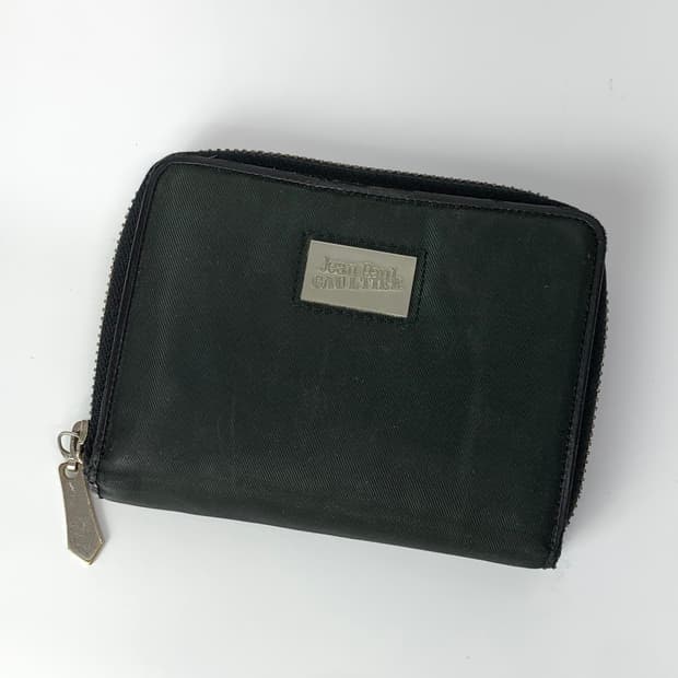 장 폴 고티에 지갑