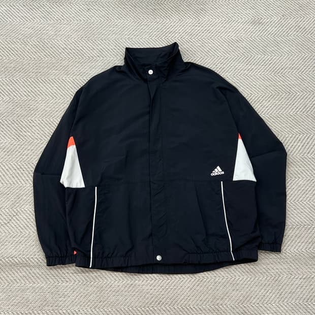 아디다스 스트립스 바람막이 r3190