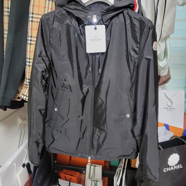 26SS 몽클레어 그림퍼스 바람막이 자켓 3사이즈