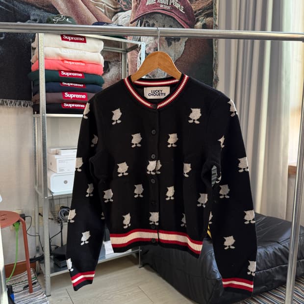 럭키슈에뜨 여성 가디건