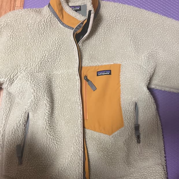 파타고니아 후리스 M