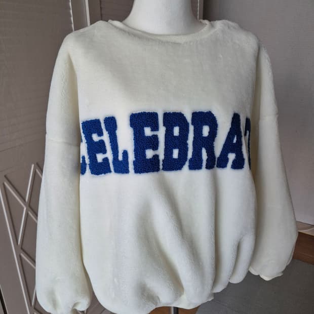 여성 뽀글이 맨투맨